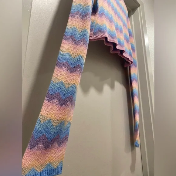 Sugar Thrillz Dolls Kill Follow The Rhythm Rainbow Crop Sweater Top - Picture 3 of 7